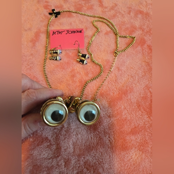 BERSEY JOHNSON VINTAGE GOOGLY EYE BINOCULARS NECKLACE SET - Picture 2 of 5